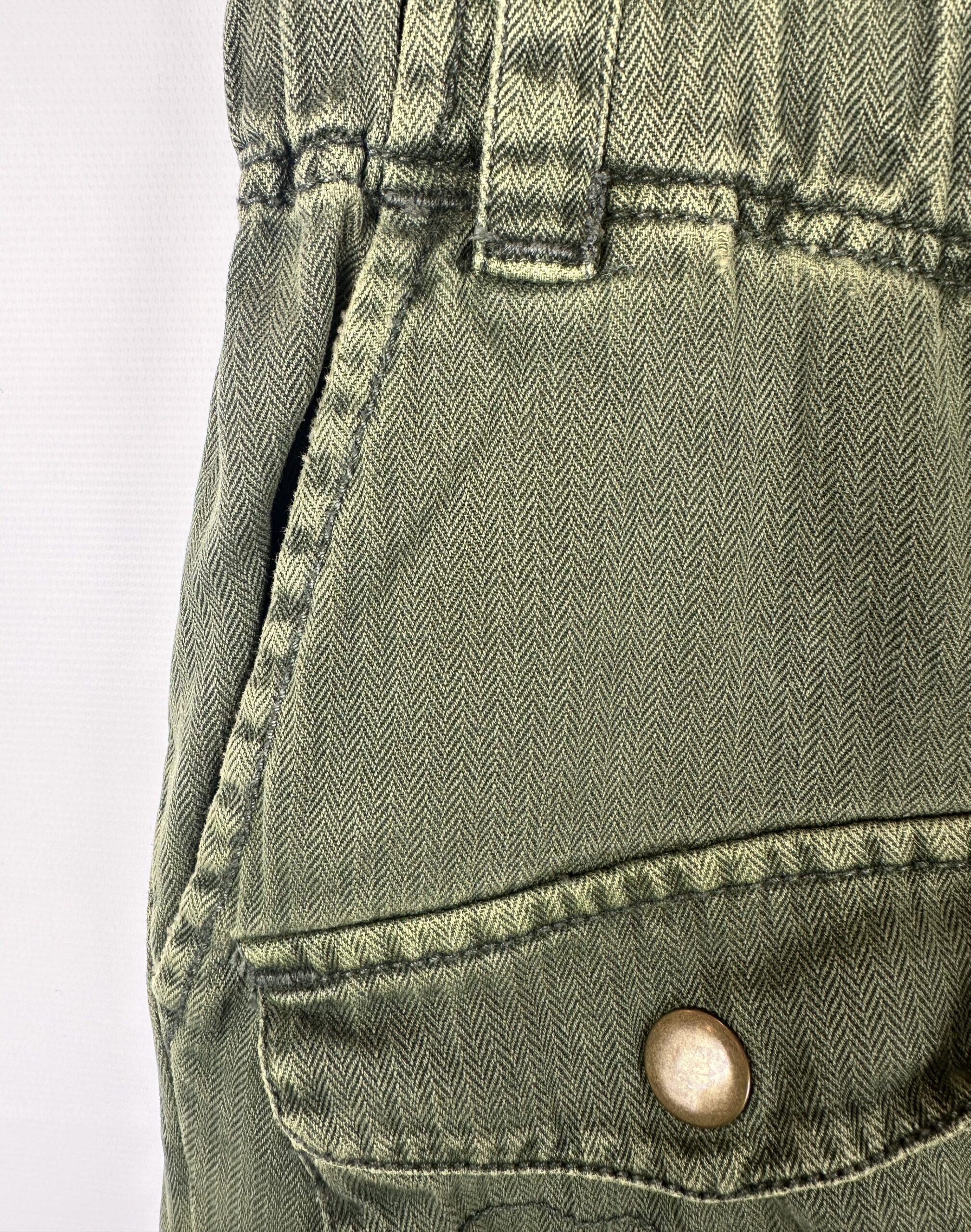 JEAN CARGO VERDE FREE PEOPLE (L) - Imagen 2