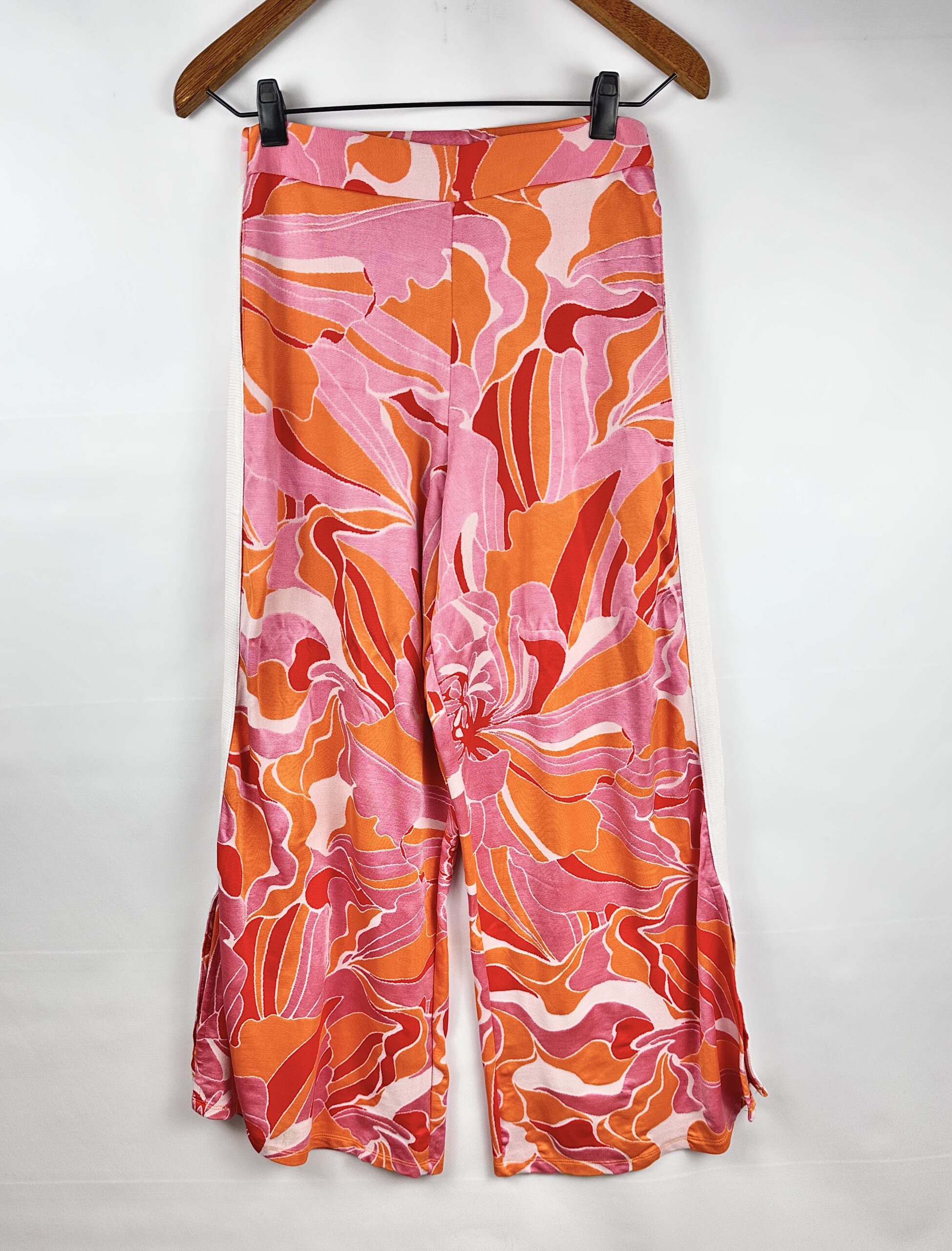 PANTALON LIVIANO + ESTAMPA JAZMIN CHEBAR (M)