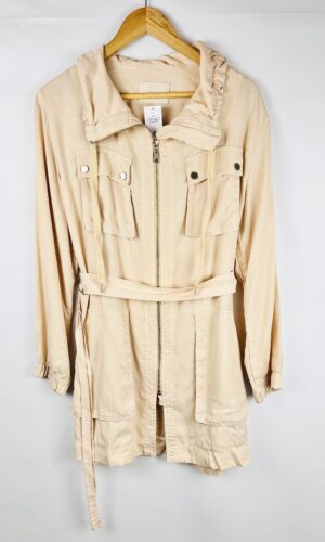 CAMPERA LIVIANA CREMA VITAMINA (M)