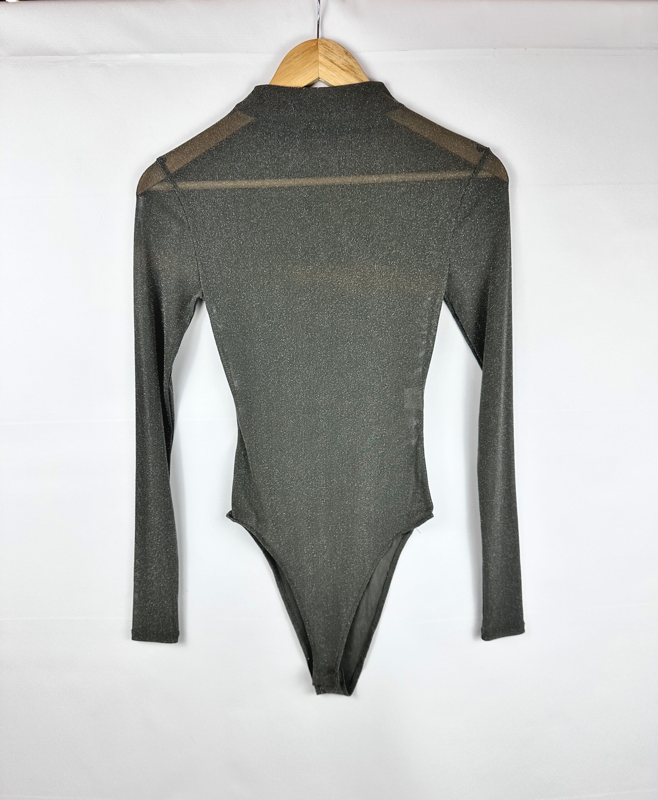 BODY GRIS TRANSPARENTE ZARA (M)