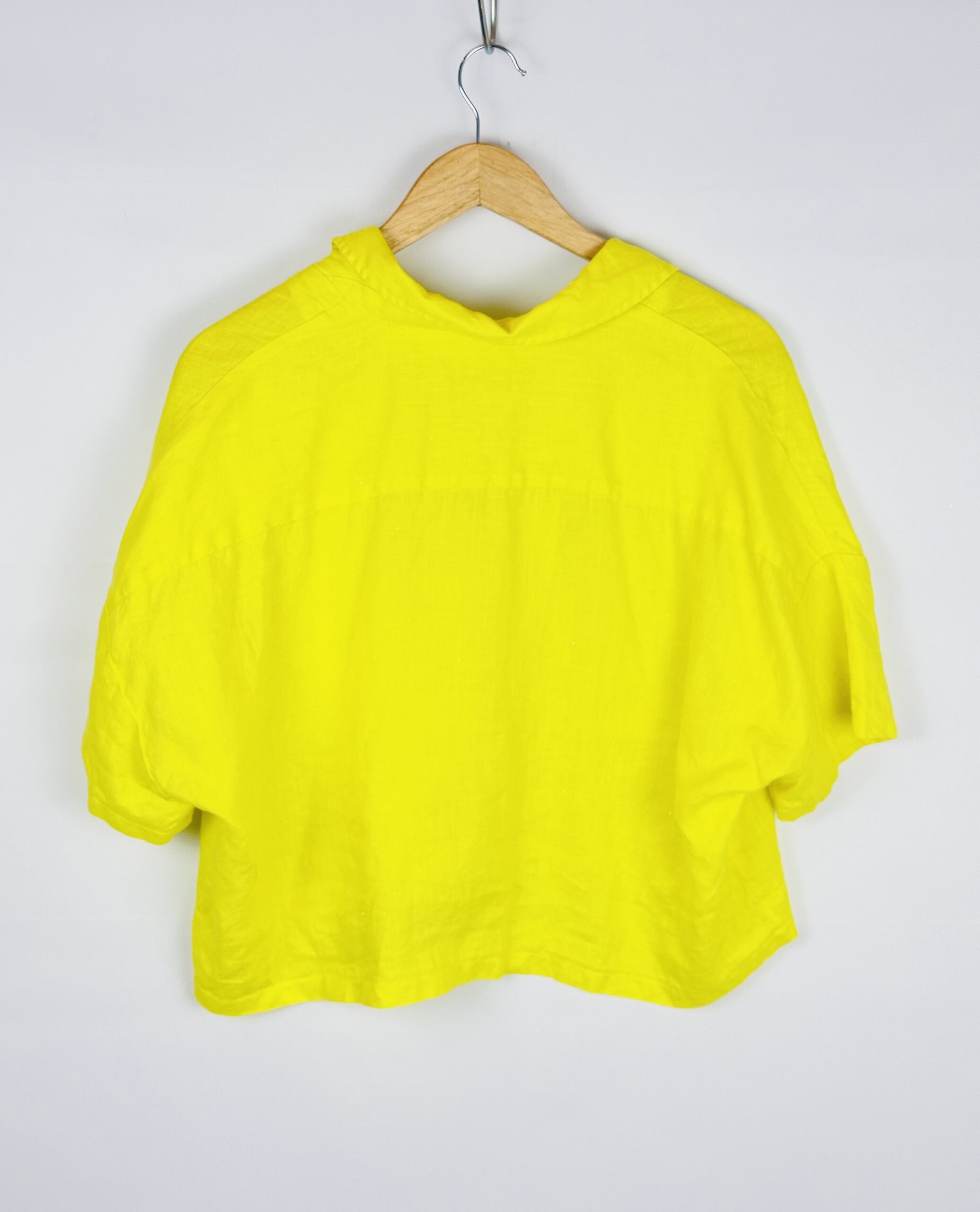 SET DE LINO CAMISA + PANTALON AMARILLO DKNY (M) - Imagen 3