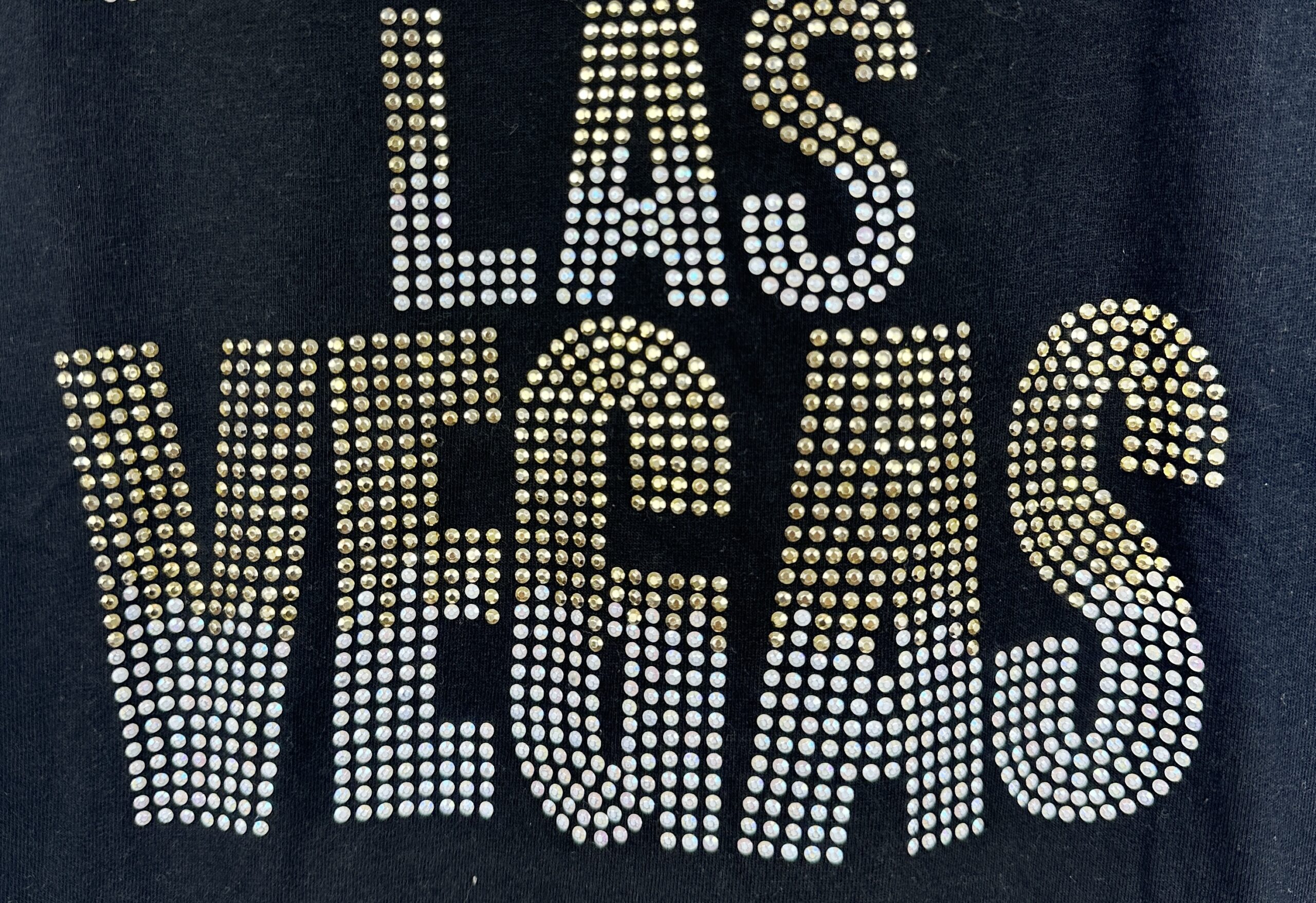REMERA NEGRA LAS VEGAS E&B (S) - Imagen 2