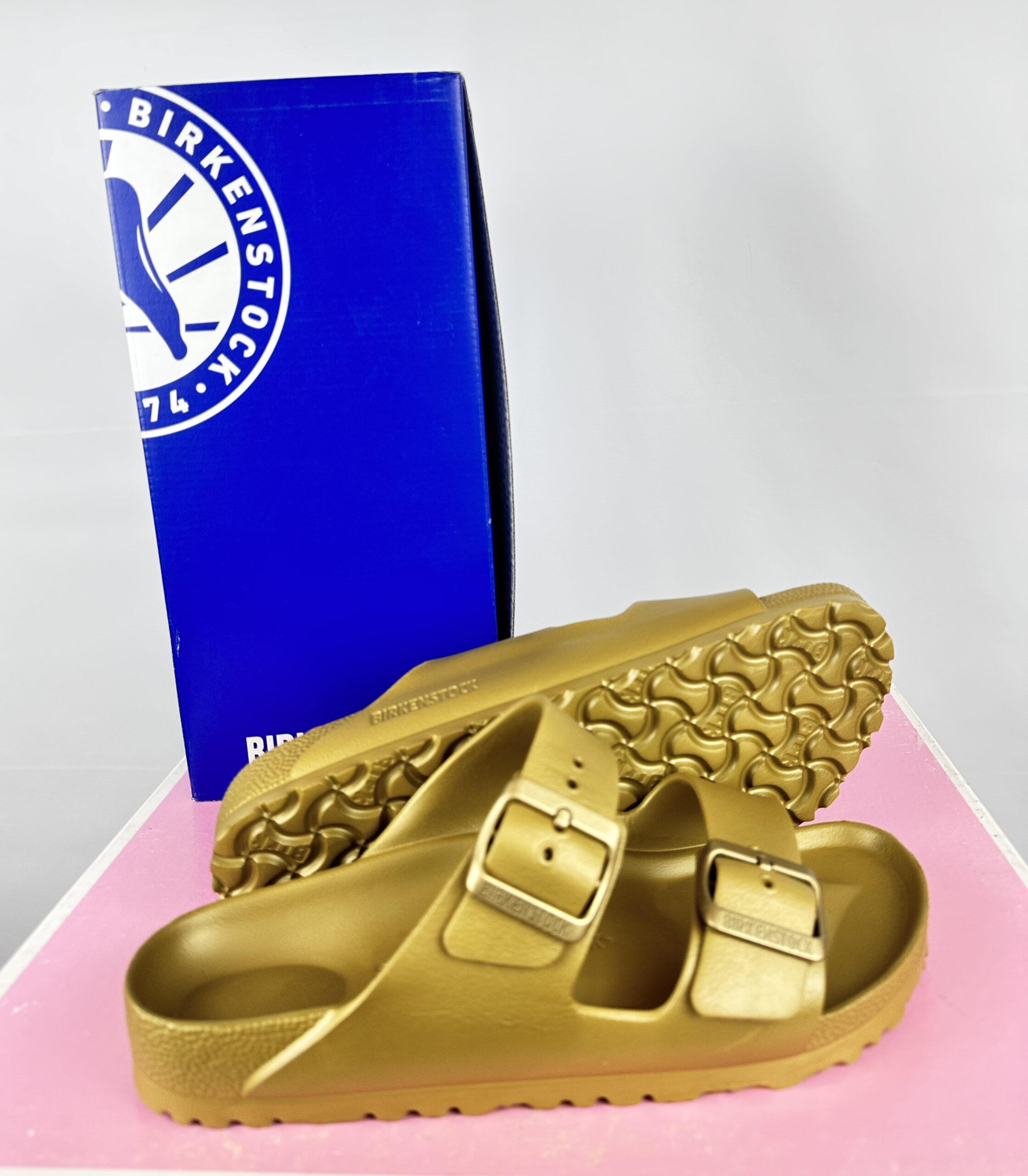 SANDALIAS ARIZONA EVA DORADAS BIRKENSTOCK NUEVAS CON CAJA (38) - Imagen 2