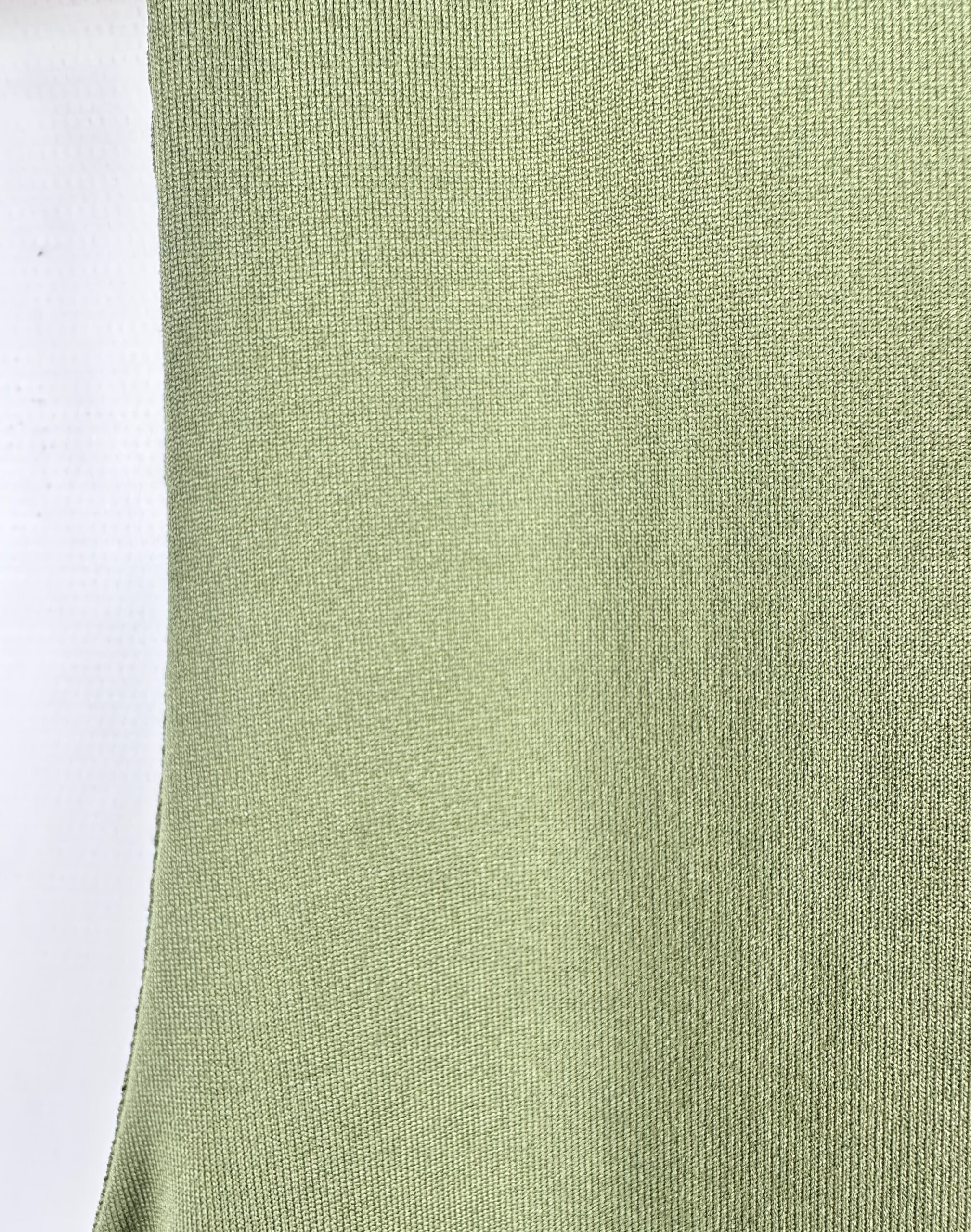 MUSCULOSA VERDE MILITAR AYRES (M) - Imagen 2