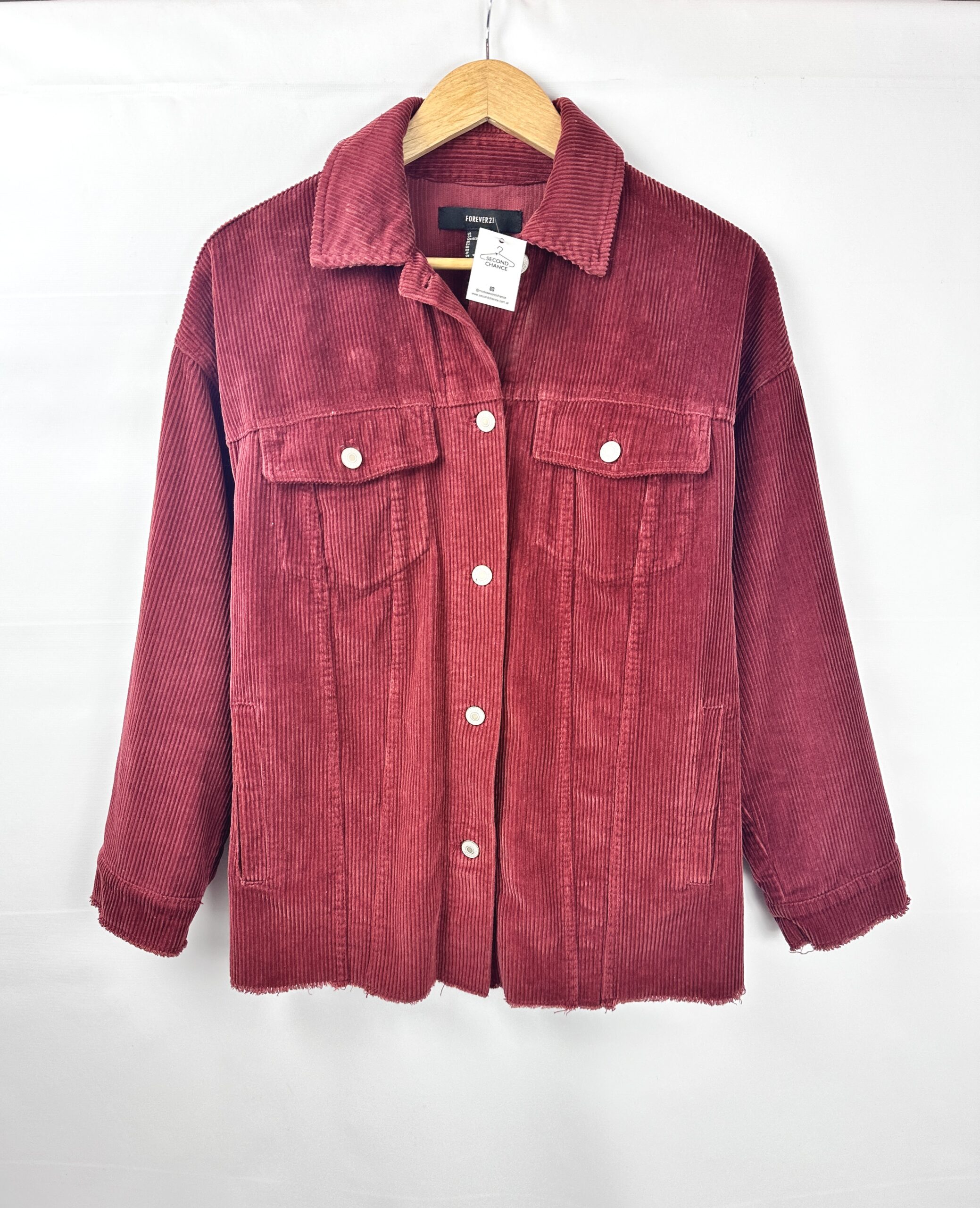 CAMPERA DE CORDEROY BORDO FOREVER 21 (M)
