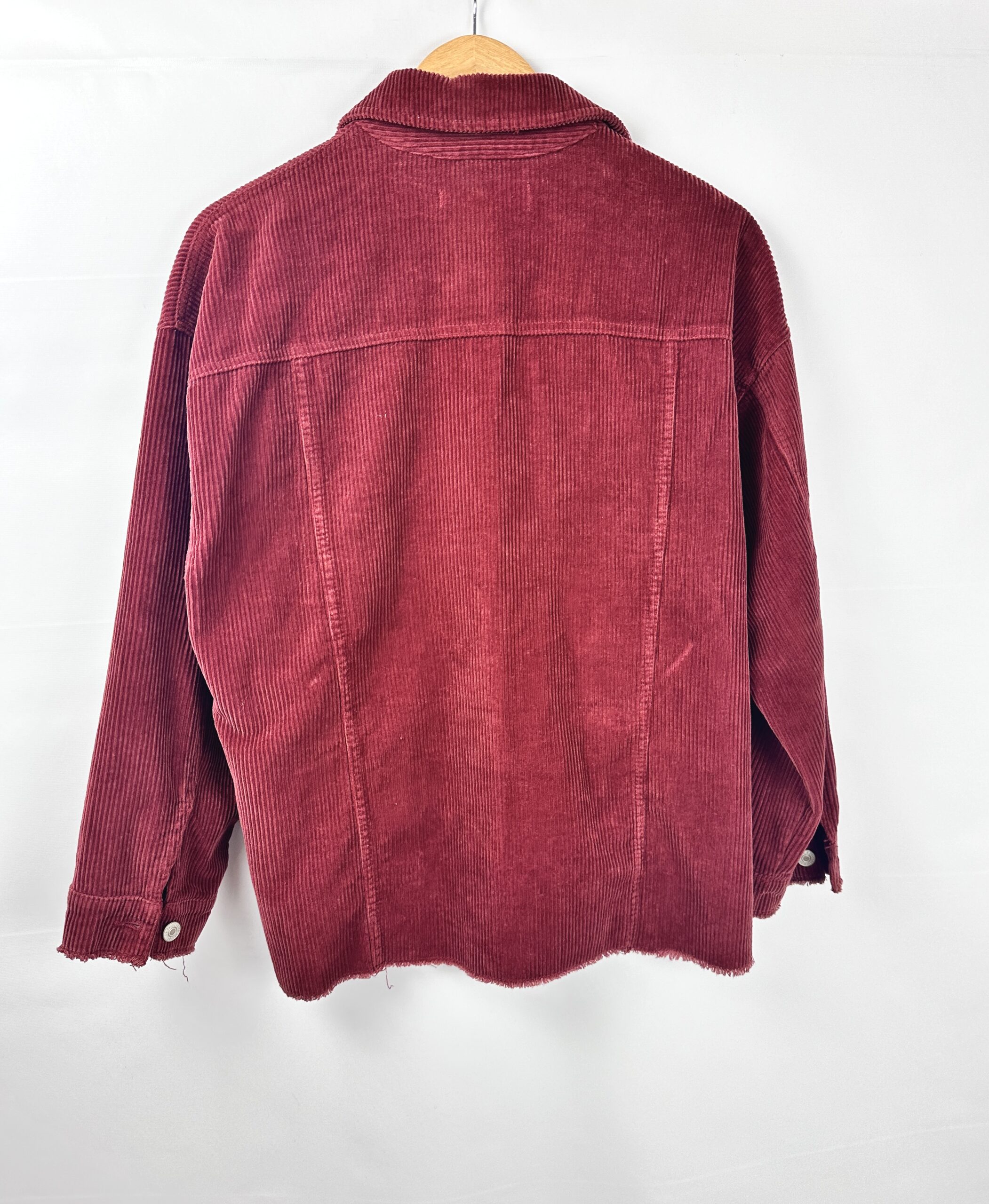 CAMPERA DE CORDEROY BORDO FOREVER 21 (M) - Imagen 3