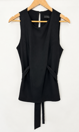 BLUSA SIN MANGAS NEGRA + LAZO LA COFRADIA (M)