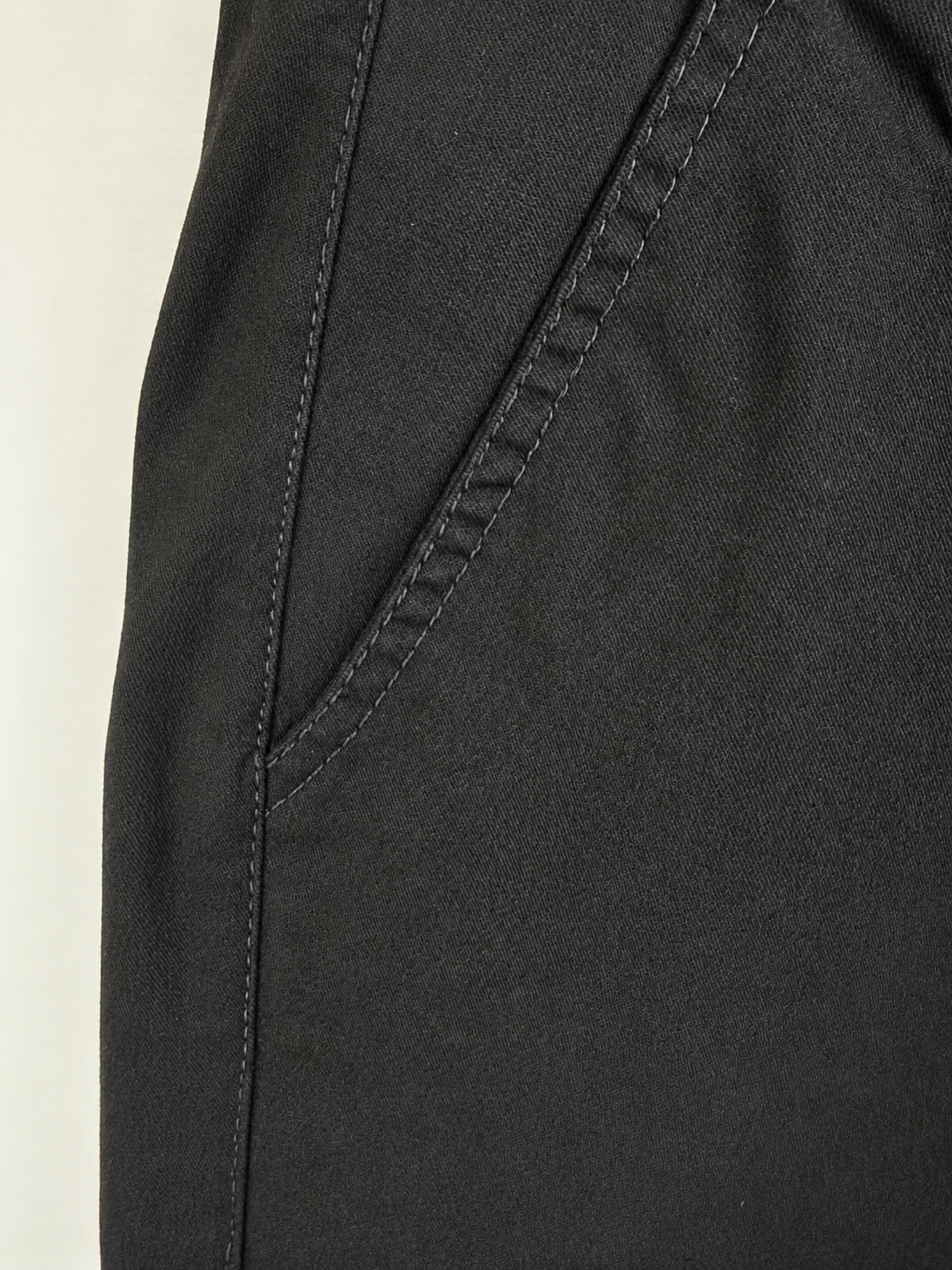 PANTALON NEGRO CARGO PRUNE (S) - Imagen 2