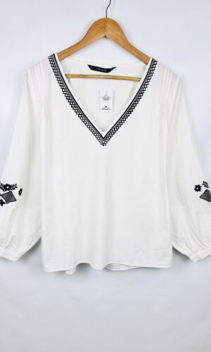 BLUSA MANGA LARGA BLANCA ZARA (S)