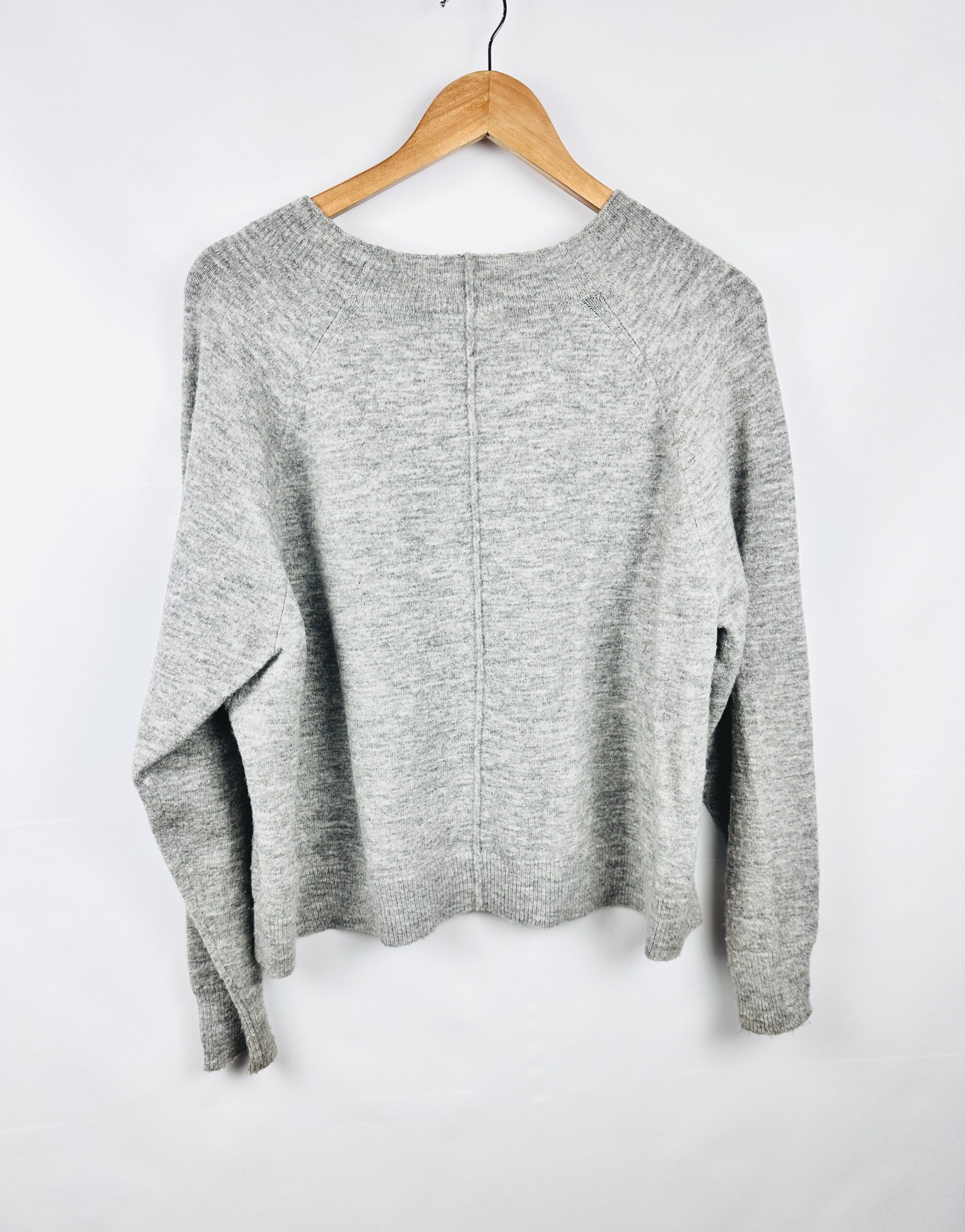 SWEATER GRIS + BORDADO TIGRE JAZMIN CHEBAR (M) - Imagen 3