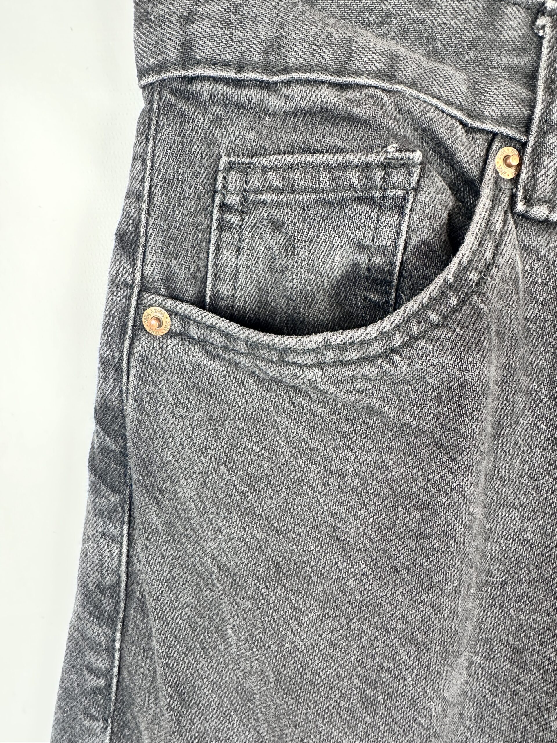 JEAN CARGO RIGIDO NEGRO ZARA (S) - Imagen 2