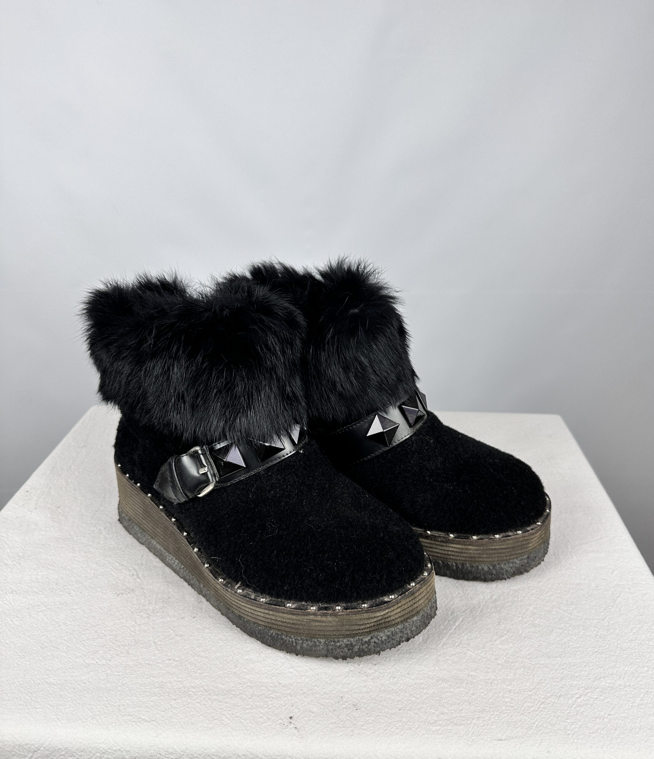 BOTAS NEGRAS JAZMIN CHEBAR URBAN FUR (35)