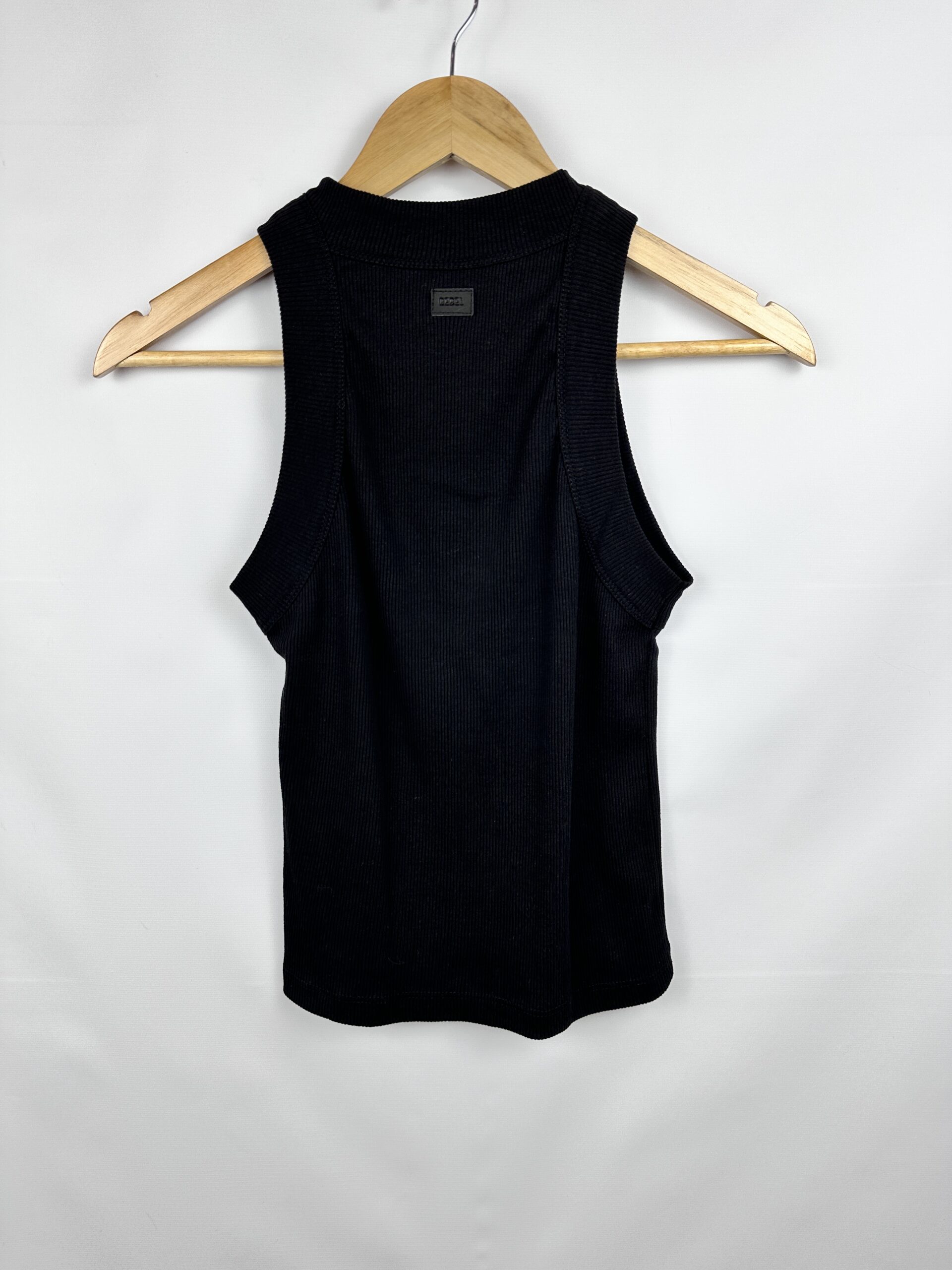 MUSCULOSA NEGRA REBEL (M) - Imagen 3