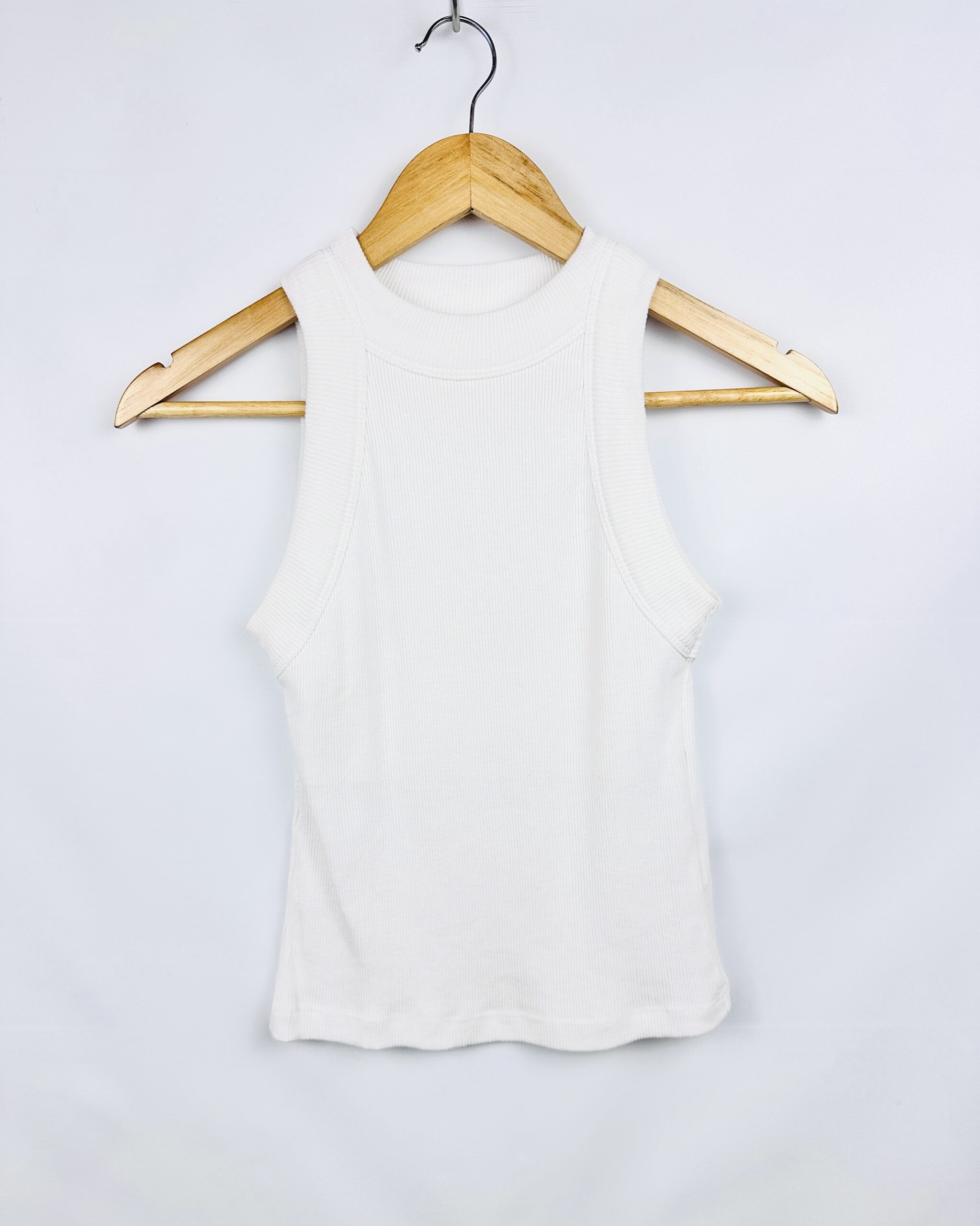 MUSCULOSA BLANCA REBEL (M)