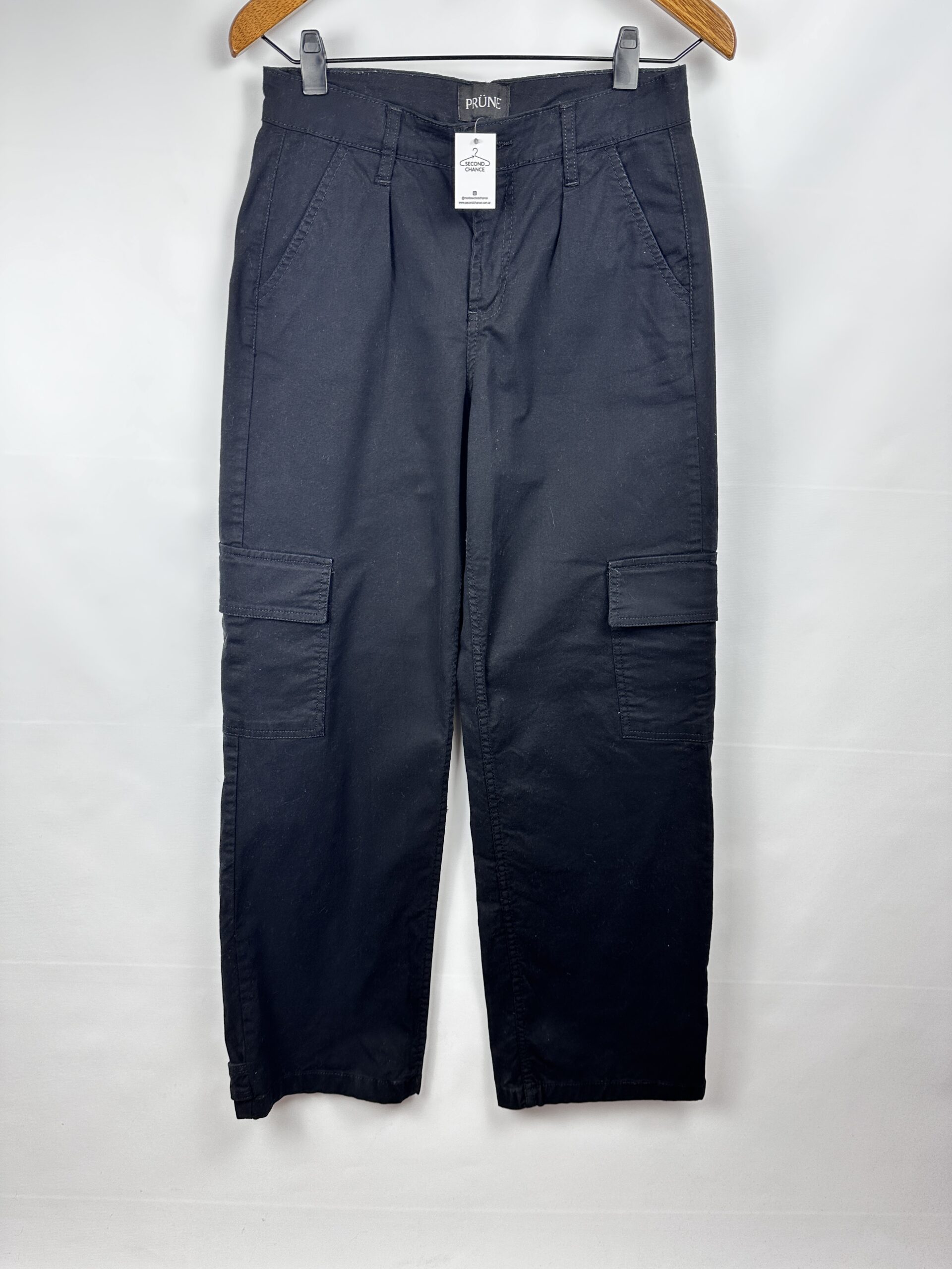 PANTALON NEGRO CARGO PRUNE (S)