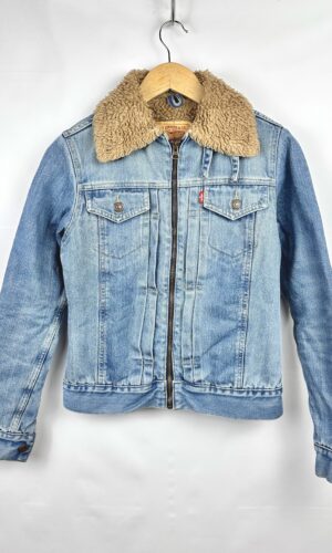 CAMPERA DE JEAN CON CORDERITO LEVIS (S)