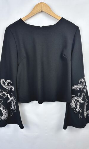 BLUSA NEGRA MANGAS OXFORD UMA (L)