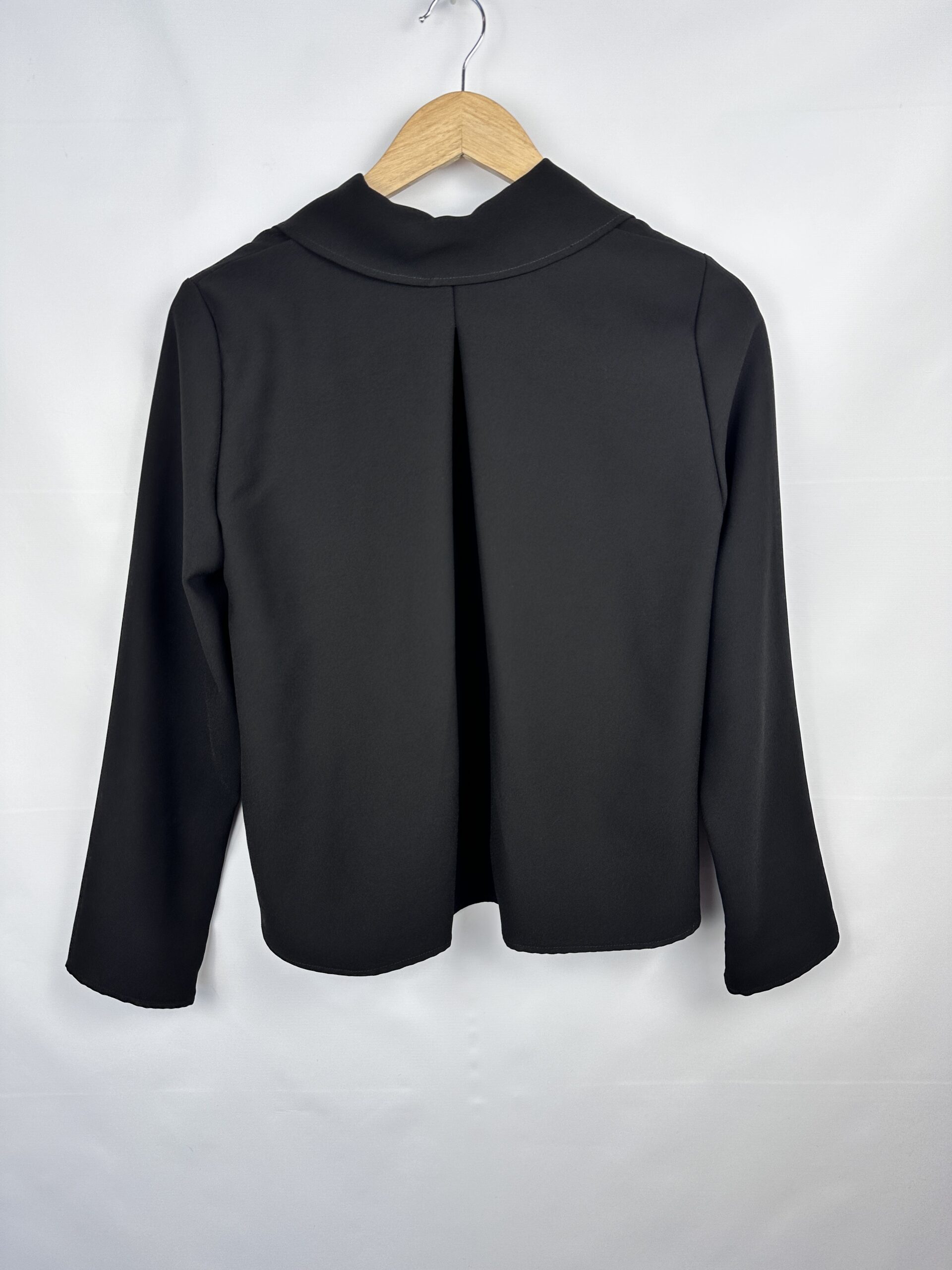 BLUSA NEGRA MANGAS OXFORD UMA (L) - Imagen 3