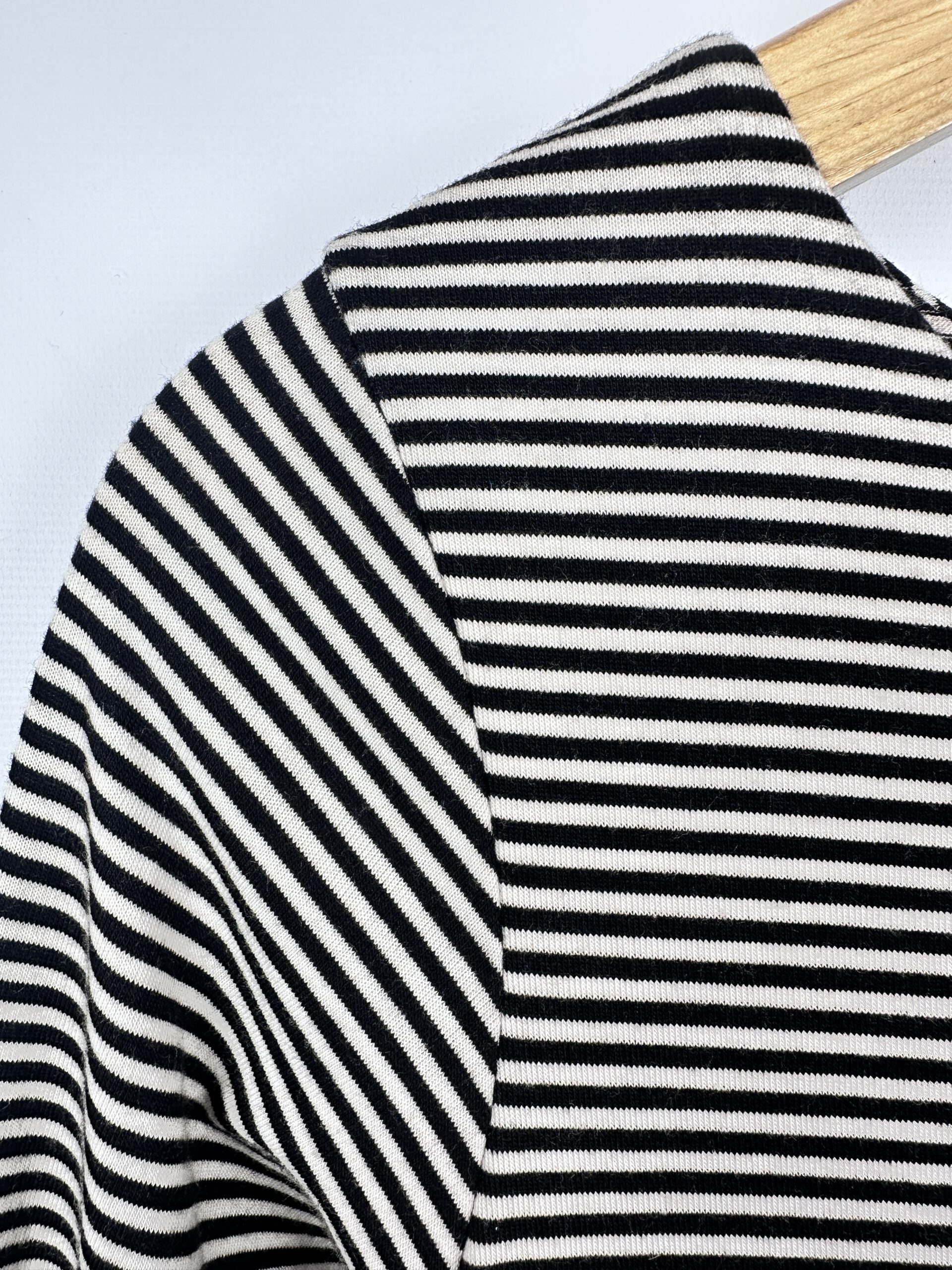 VESTIDO A RAYAS ASIMETRICO TERE NOVARO NUEVO CON ETIQUETA(M) - Imagen 2