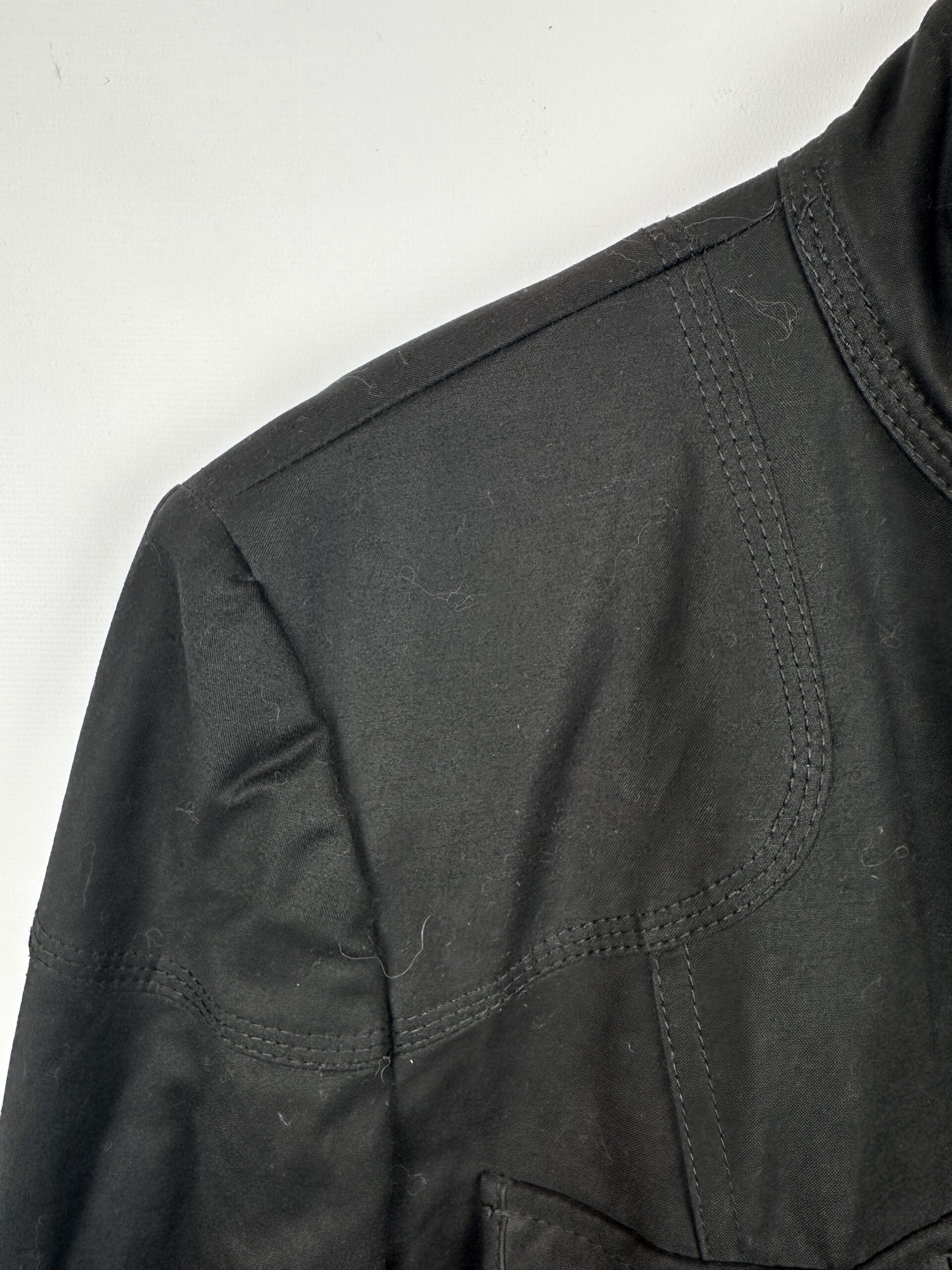 CHAQUETA NEGRA + LAZO ZARA (L) - Imagen 2