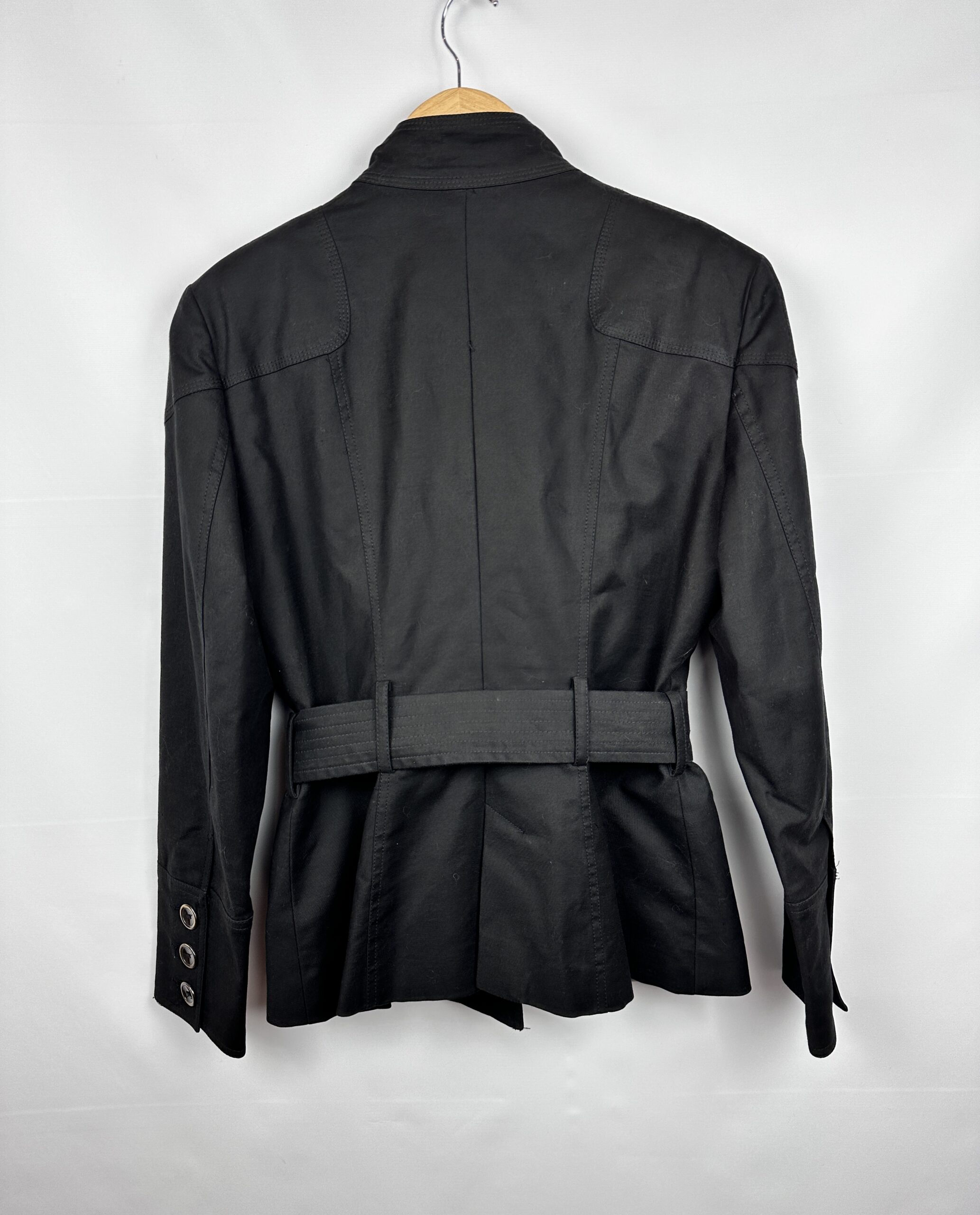 CHAQUETA NEGRA + LAZO ZARA (L) - Imagen 3