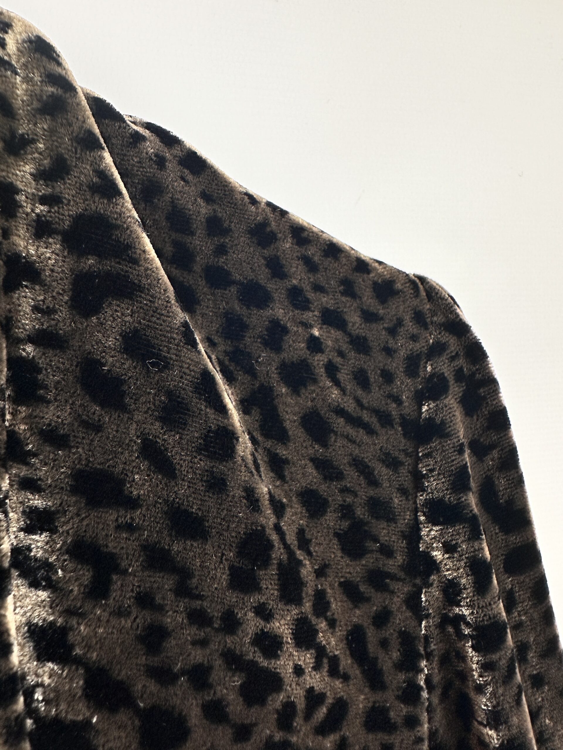 BLAZER FINO SEDA ANIMAL PRINT RAPSODIA (M) - Imagen 2