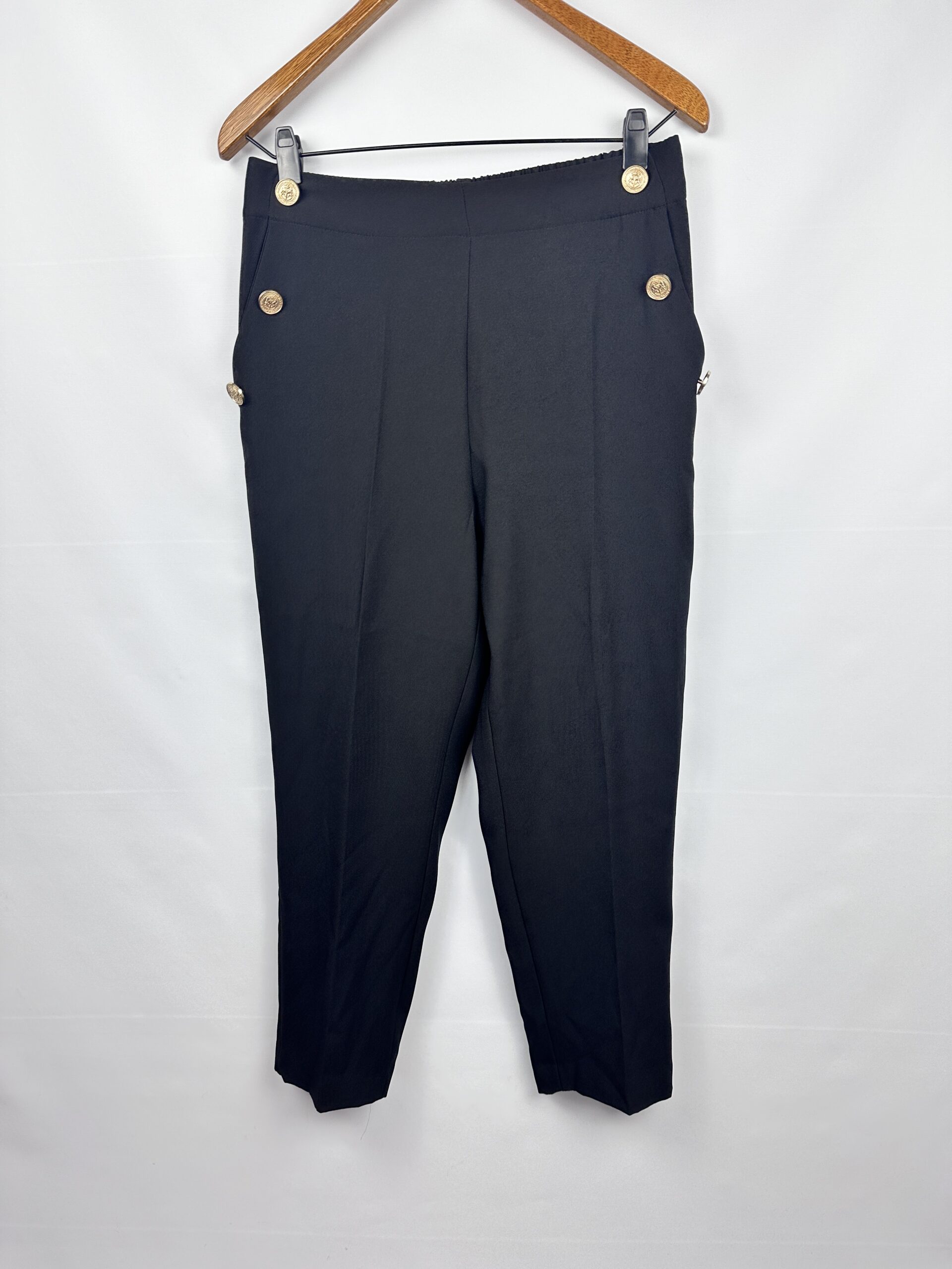 PANTALON SASTRERO NEGRO + BOTONES ZARA (L)