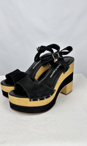 SANDALIAS DE GAMUZA CON PLATAFORMA HUSH PUPPIES (39)