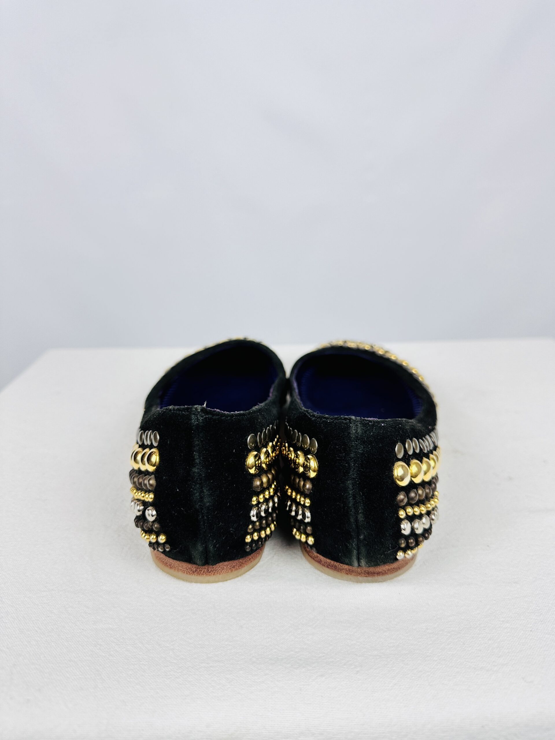 BALERINAS NEGRAS CON TACHAS MAGGIO ROSSETTO (38) - Imagen 3