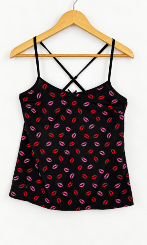 TOP LENCERO NEGRO + BESOS LOVE TO LONGE (XS)