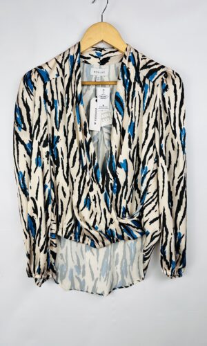 BLUSA ESTAMPADA NUEVA KOSIUKO (M)
