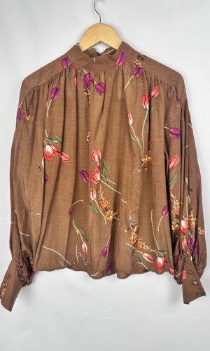 BLUSA MANGA LARGA ESTAMPADA  H&M (M)