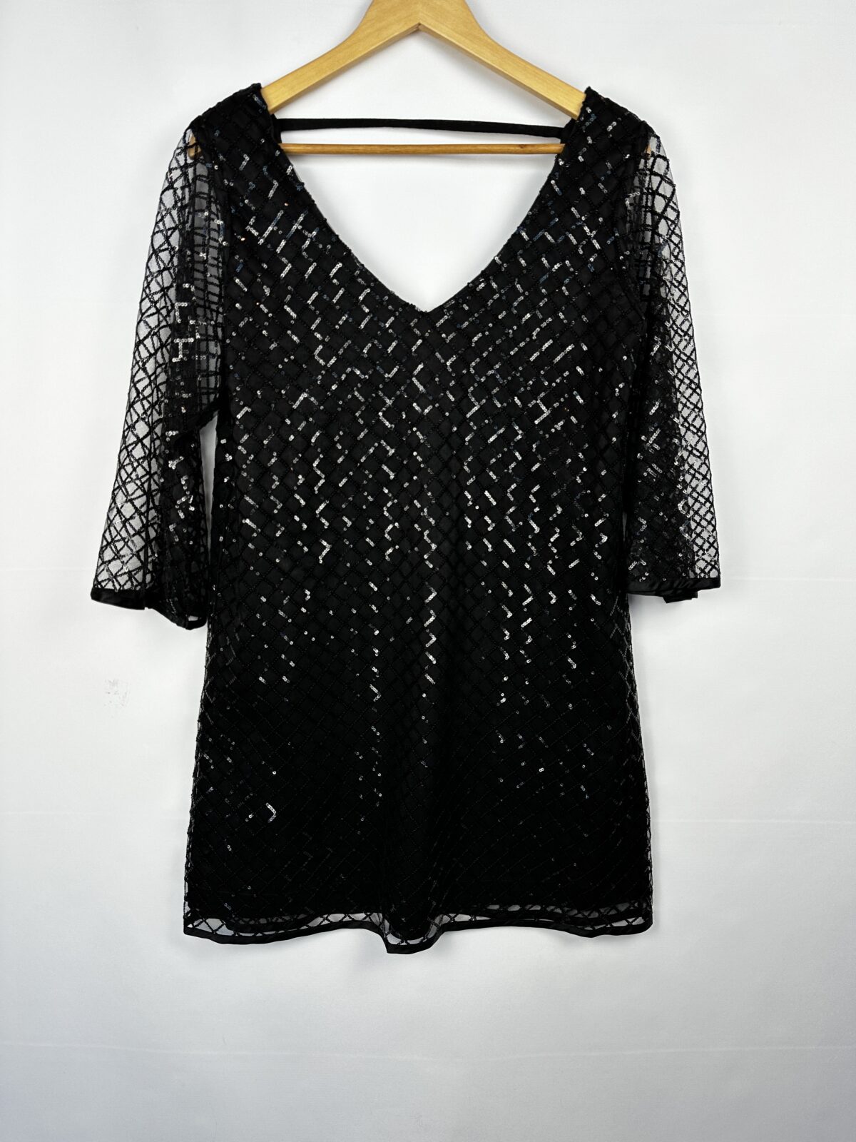 VESTIDO DE FIESTA NEGRO + LENTJUELAS JANIS (M
