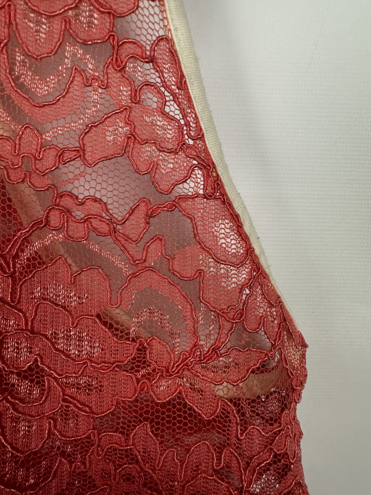 MUSCULOSA DE ENCAJE FLOREADO ROSA KOSIUKO (S) - Imagen 2