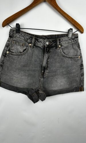 SHORT DE JEAN RIGIDO H&M (M)