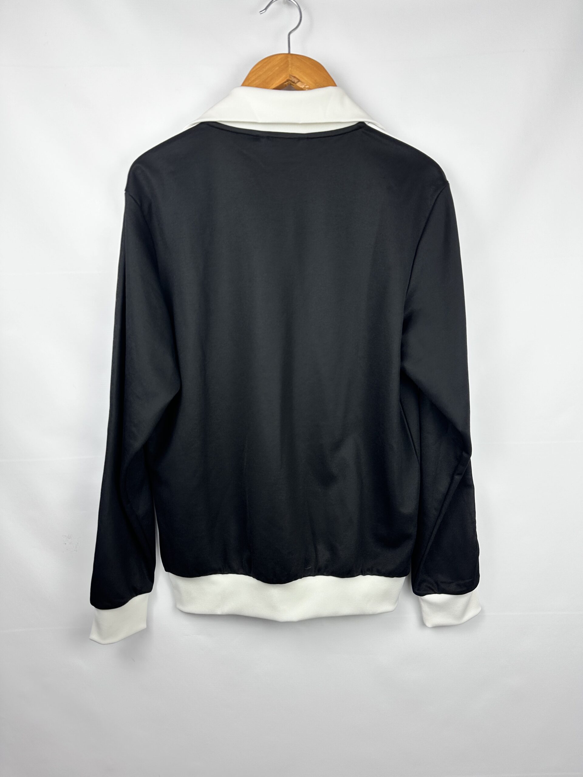CAMPERA NEGRA Y BLANCA ADIDAS (M) - Imagen 3