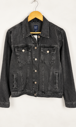 CAMPERA DE JEAN NEGRA GAP (L)