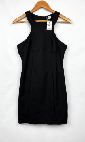 VESTIDO NEGRO CORTO H & m (M)