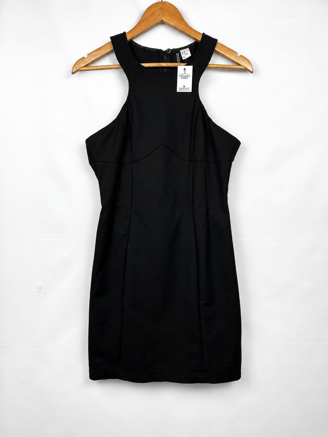VESTIDO NEGRO CORTO H & m (M)