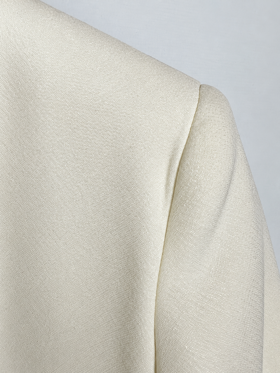 BLAZER SASTRERO BLANCO ZARA (M) - Imagen 2