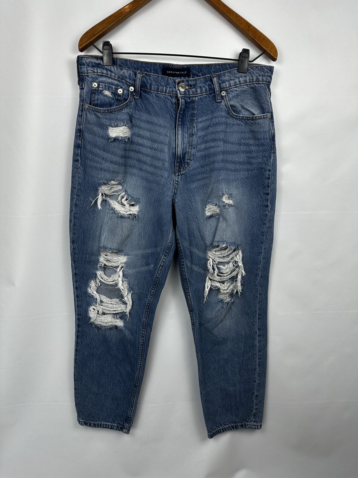 JEAN MOM CON ROTURAS CELESTE AEROPOSTALE (L)