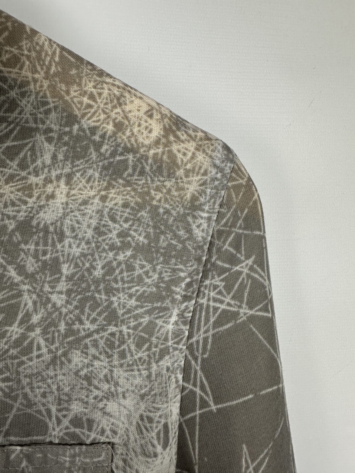 CAMISA GRIS CALVIN KLEIN (S) - Imagen 2