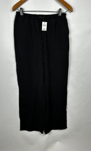 PANTALON NEGRO LIVIANO ZARA (M)
